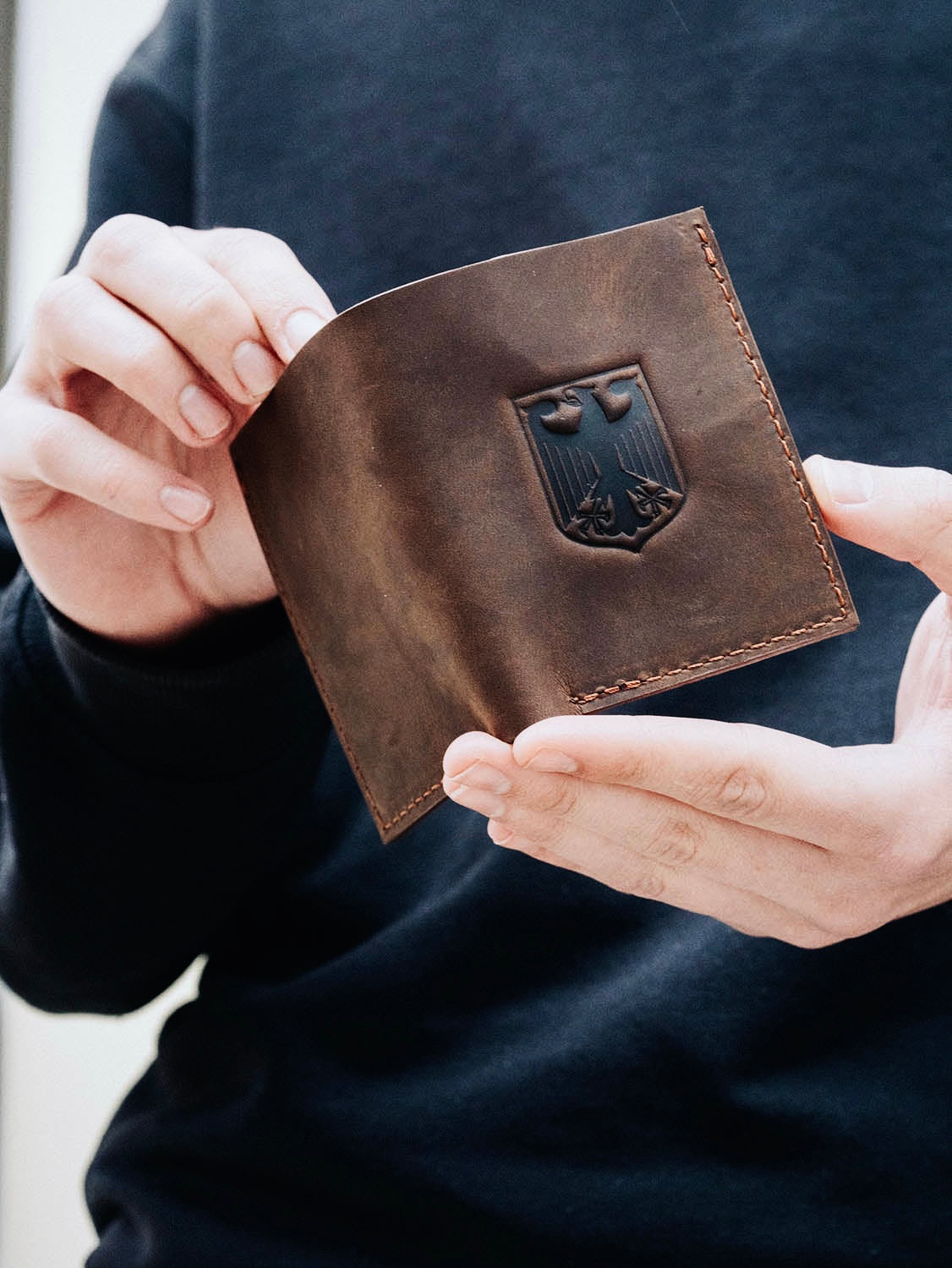 محفظة للبطاقات والفواتير "باتريوت" دي