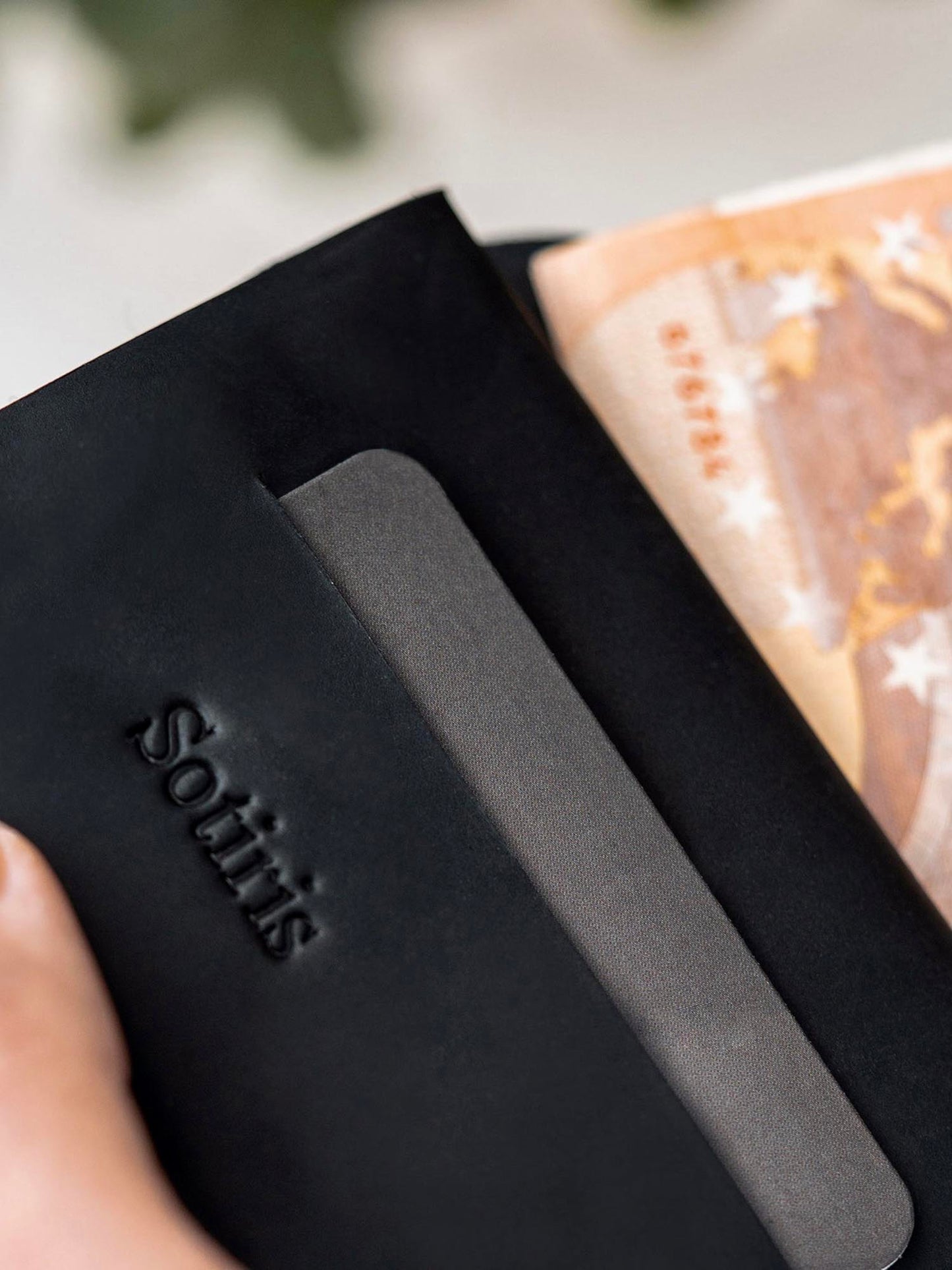 Wallet for Cards, Bills and Coins "iD Wallet"