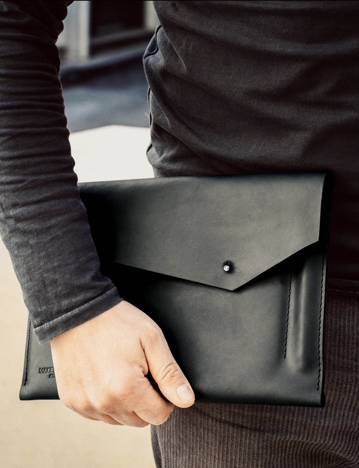 Leather Tablet Case - MAKEY EU