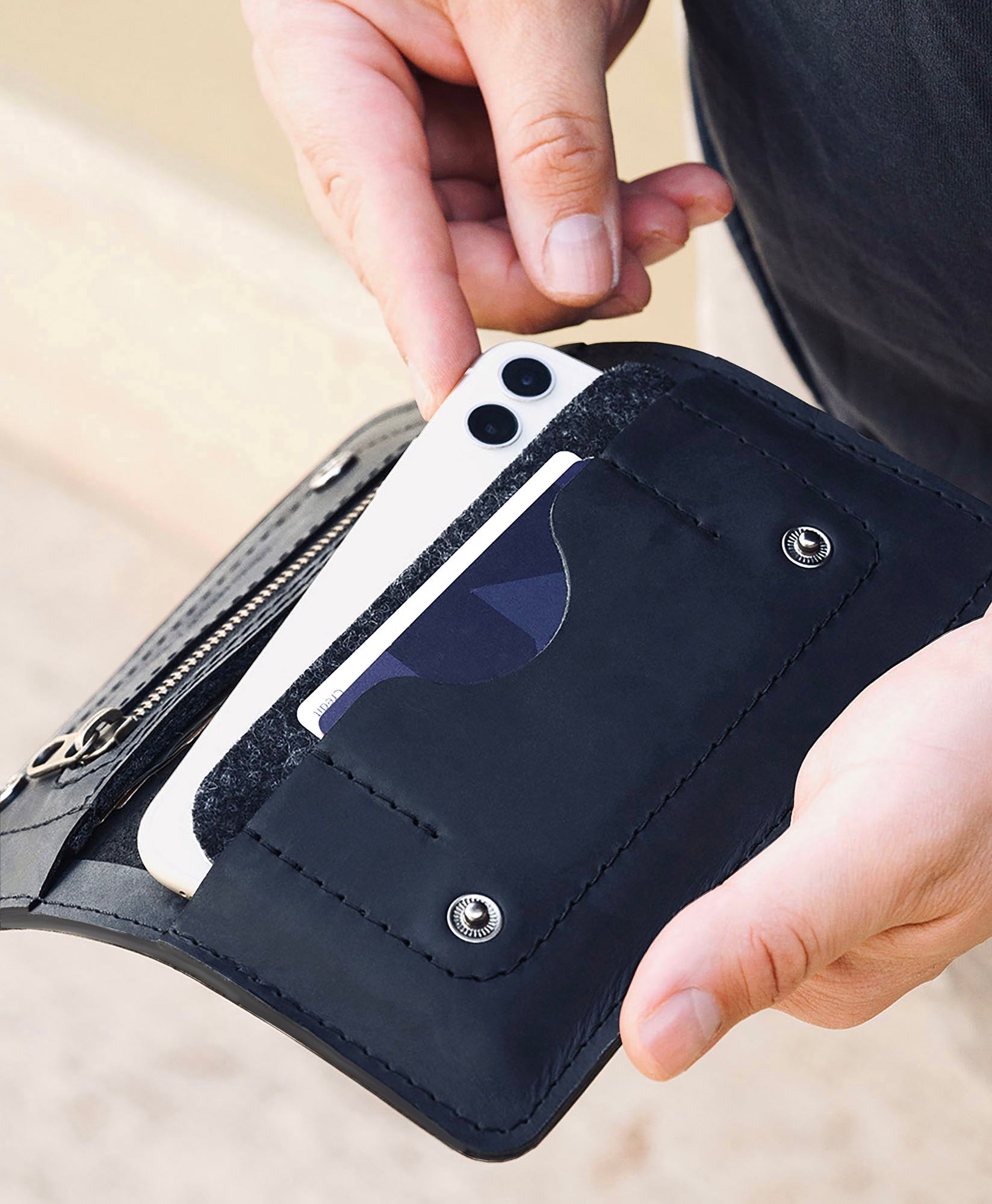 Mobile Phone Case & Wallet "PHONE WALLET" - MAKEY EU